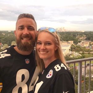 Meet your Posher, Danica